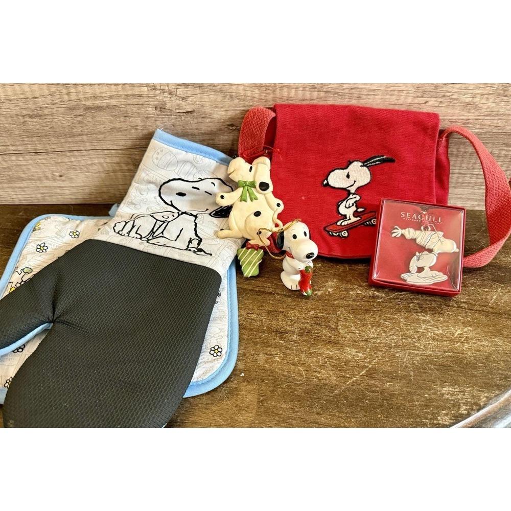 Snoopy Peanuts Lot Oven Mitt Bag Ornaments Seagull Pewter Christmas Vintage